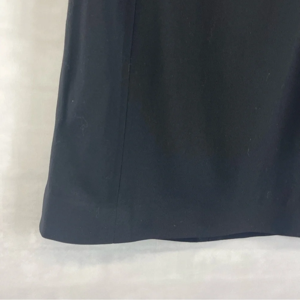 Chanel Boutique Black Wool Pencil Skirt‎ 98A P11485V02954 Size 46 Made in France